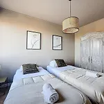 Apartment Pour 8 Personnes Et 5 Lits Galaxie Clermont-Ferrand