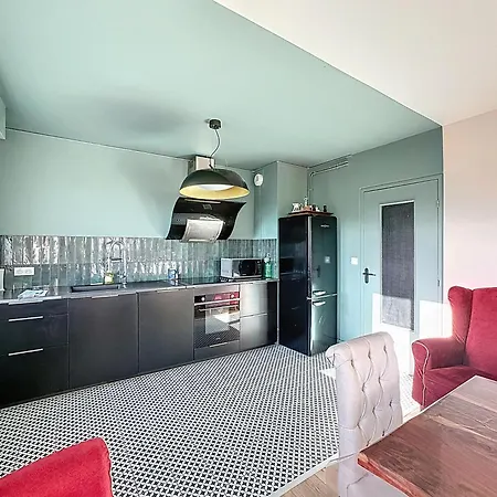 Appartement Pour 8 Personnes Et 5 Lits Galaxie *