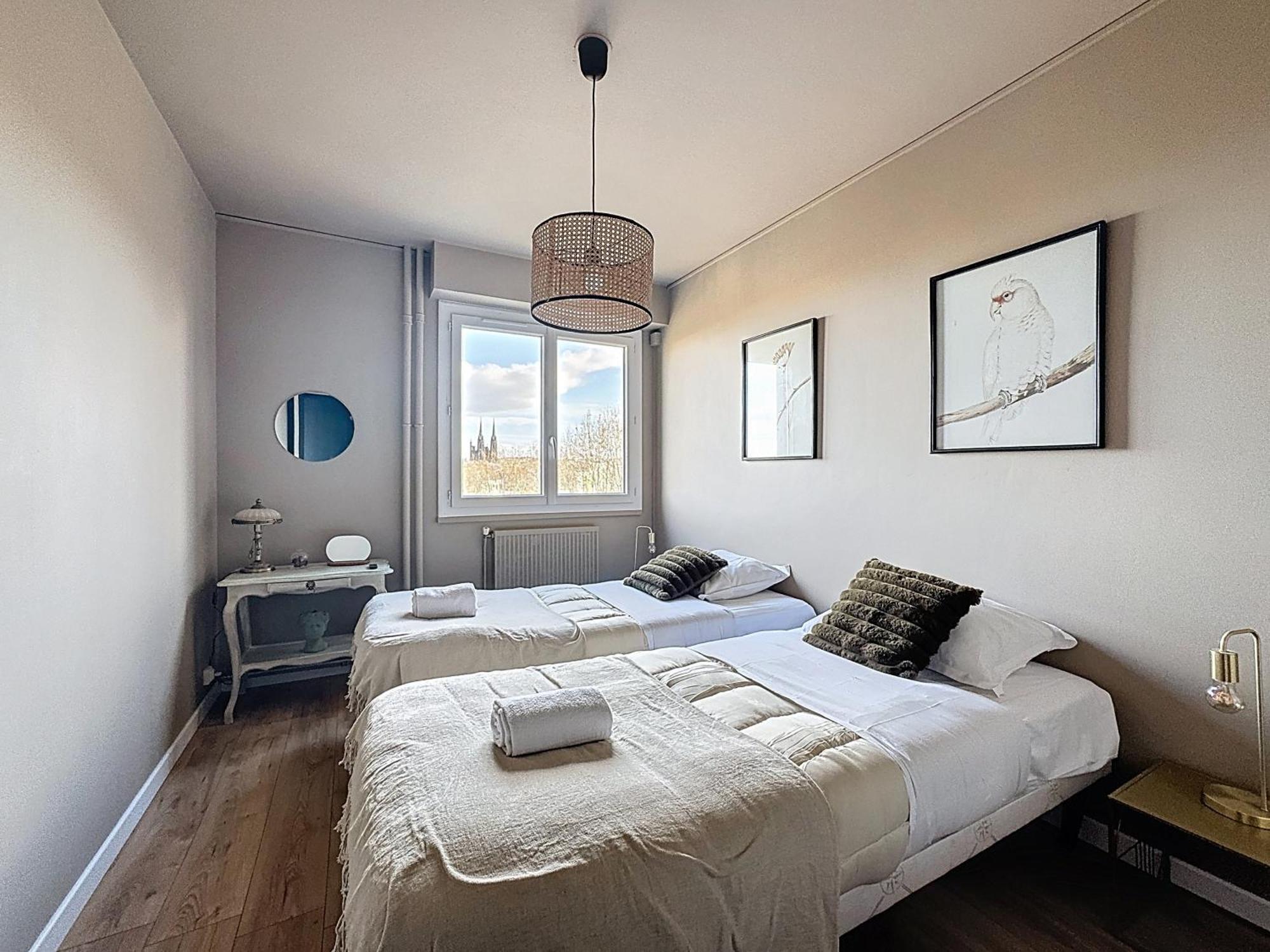 Apartment Pour 8 Personnes Et 5 Lits Galaxie Clermont-Ferrand